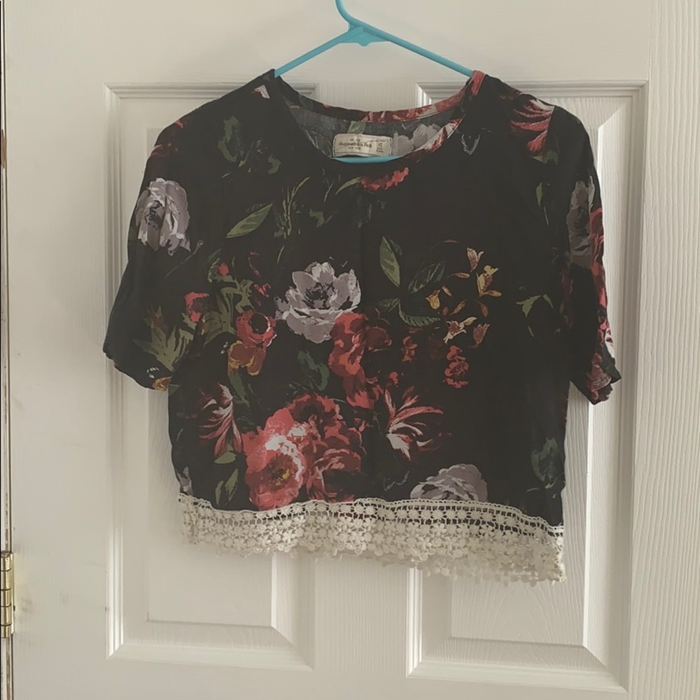 Abercrombie and Fitch top